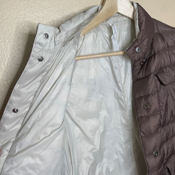 Athleta Pulse Reversible Down Puffer Jacket 800 Fill Mineral/Cream Woman's XS - Picture 9 of 11